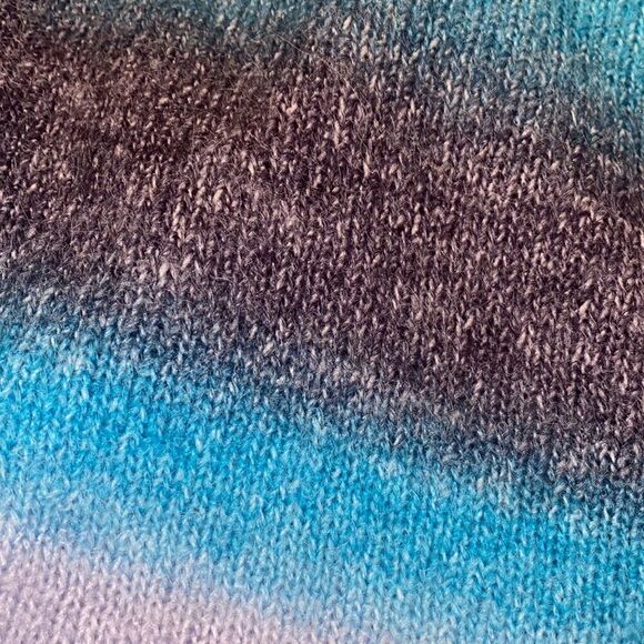 Steve Madden NWT BB Dakota Ombré Sweater - Picture 2 of 6